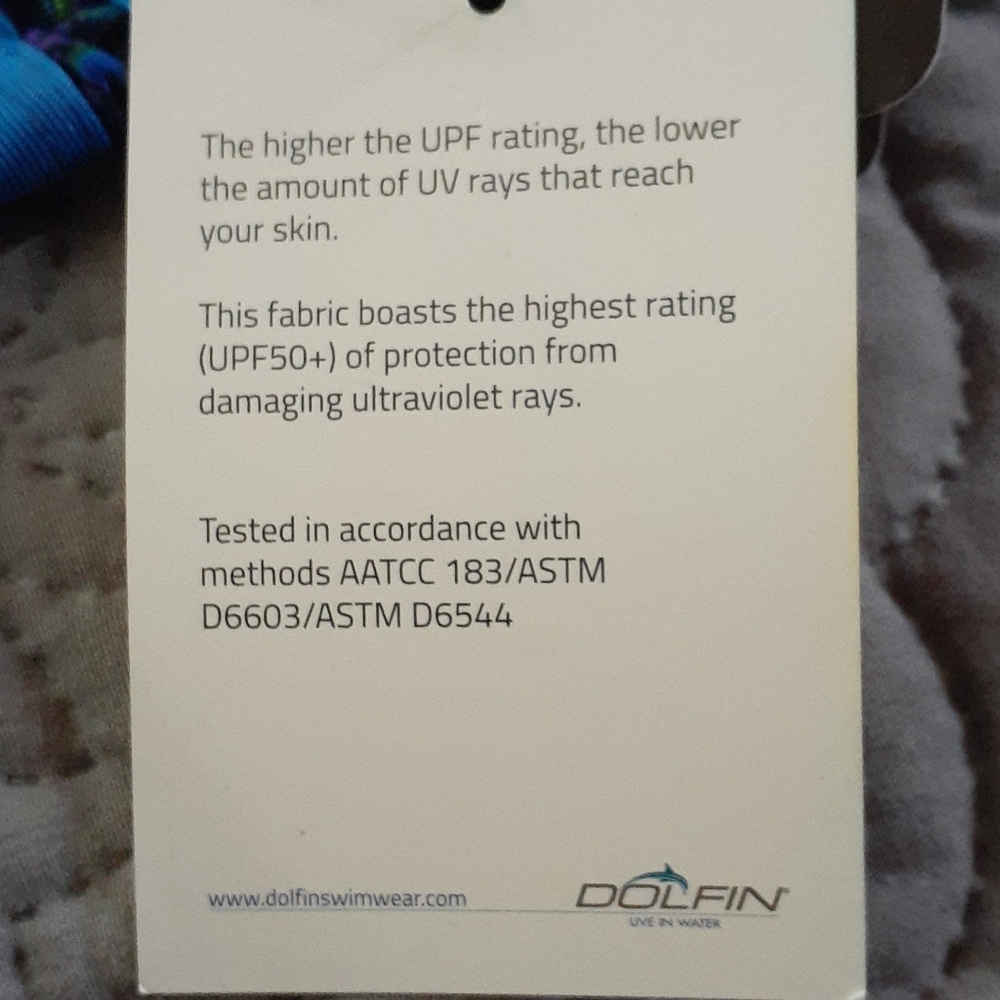 NWT Dolfin bikini top - Picture 6 of 6